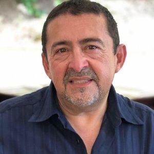 Meet your Posher, Adan